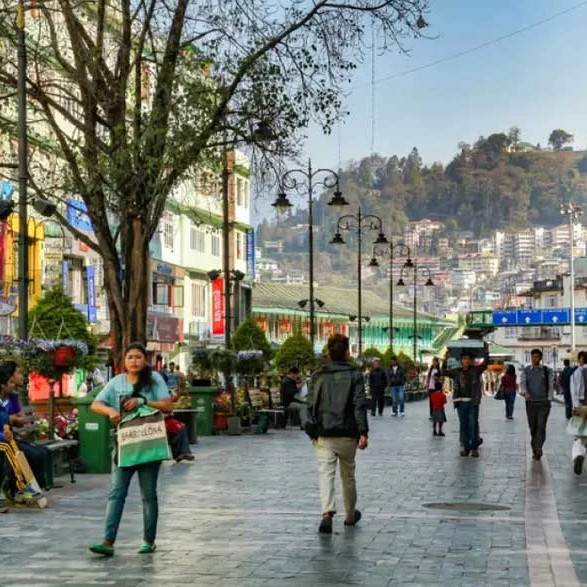 MG Marg, Gangtok – lively holiday tour