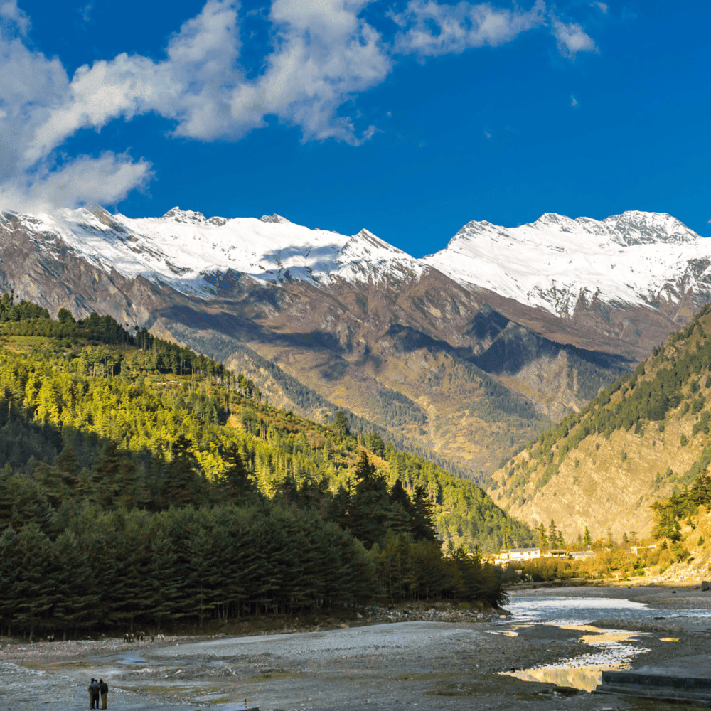 Himalayan peaks and river – perfect holiday travel